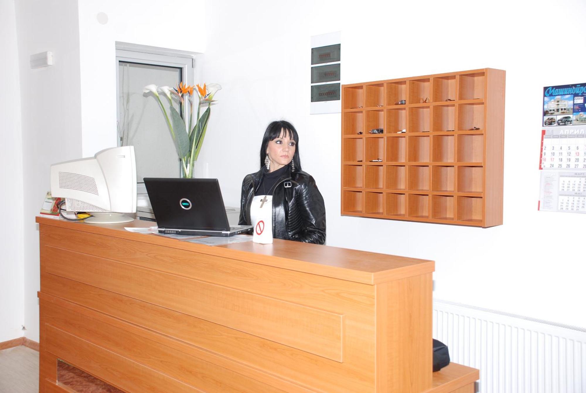 M Garni Hotel Vranje Eksteriør billede